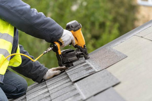 Top Tips for Choosing a Roof Installation Company in Greenville